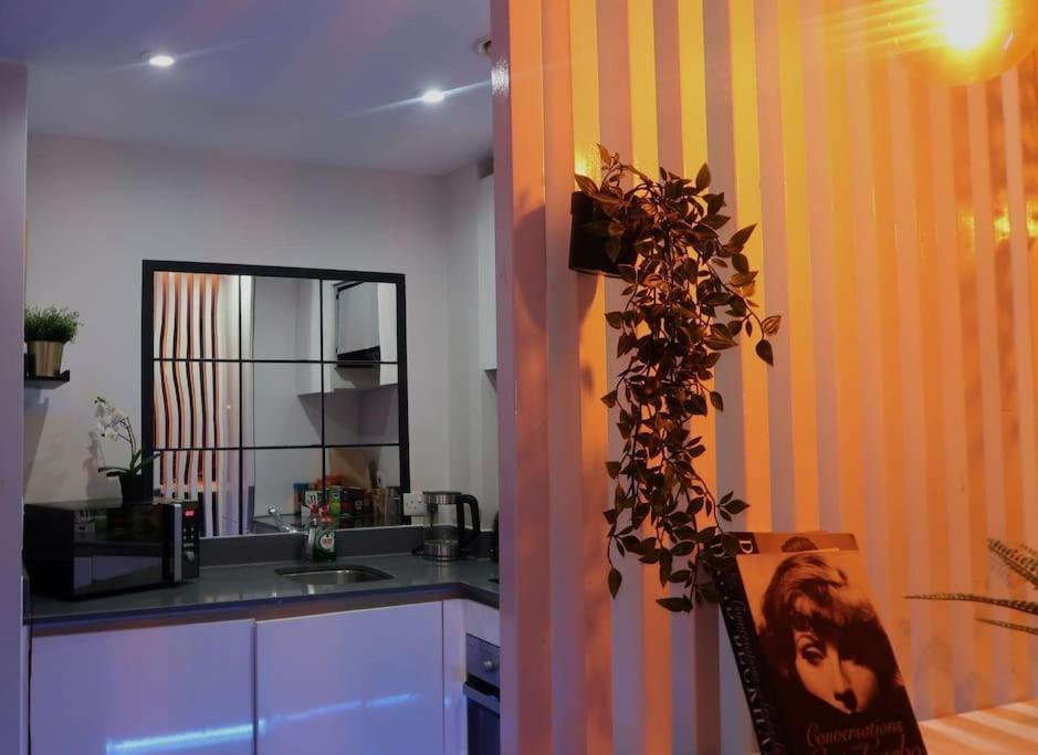 Cosy City Centre Apartment With Parking Birmingham Exterior foto